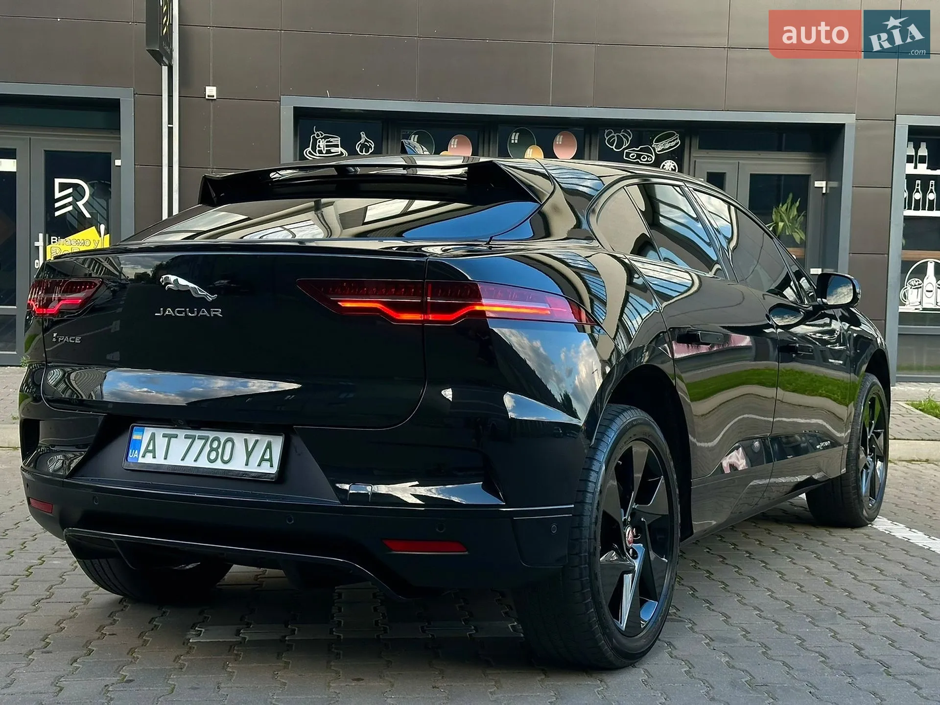 2020 Jaguar I-Pace - мініатюра 13
