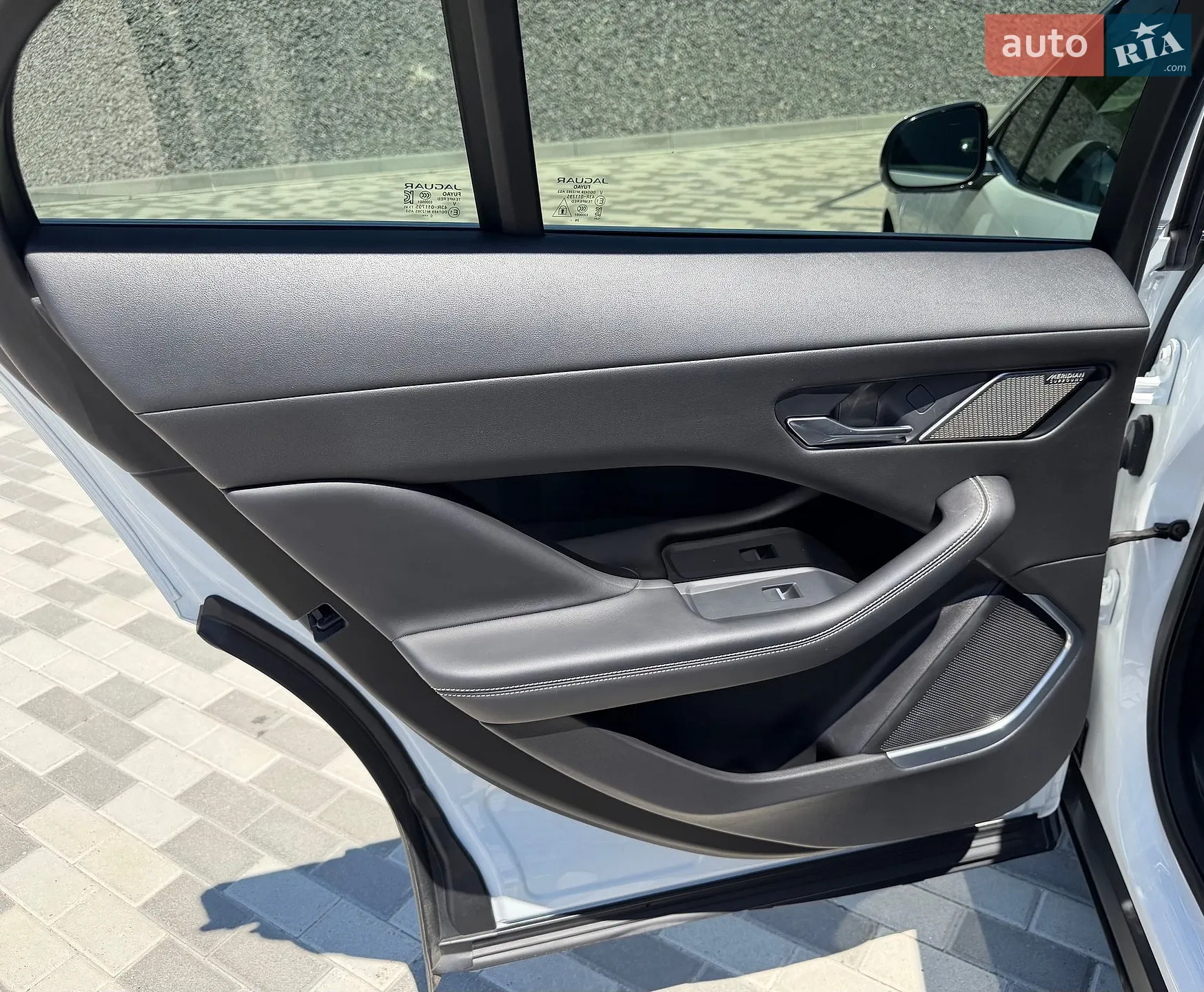 2021 Jaguar I-Pace - мініатюра 33