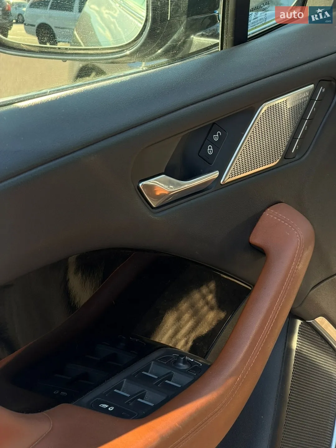 2019 Jaguar I-Pace - мініатюра 27