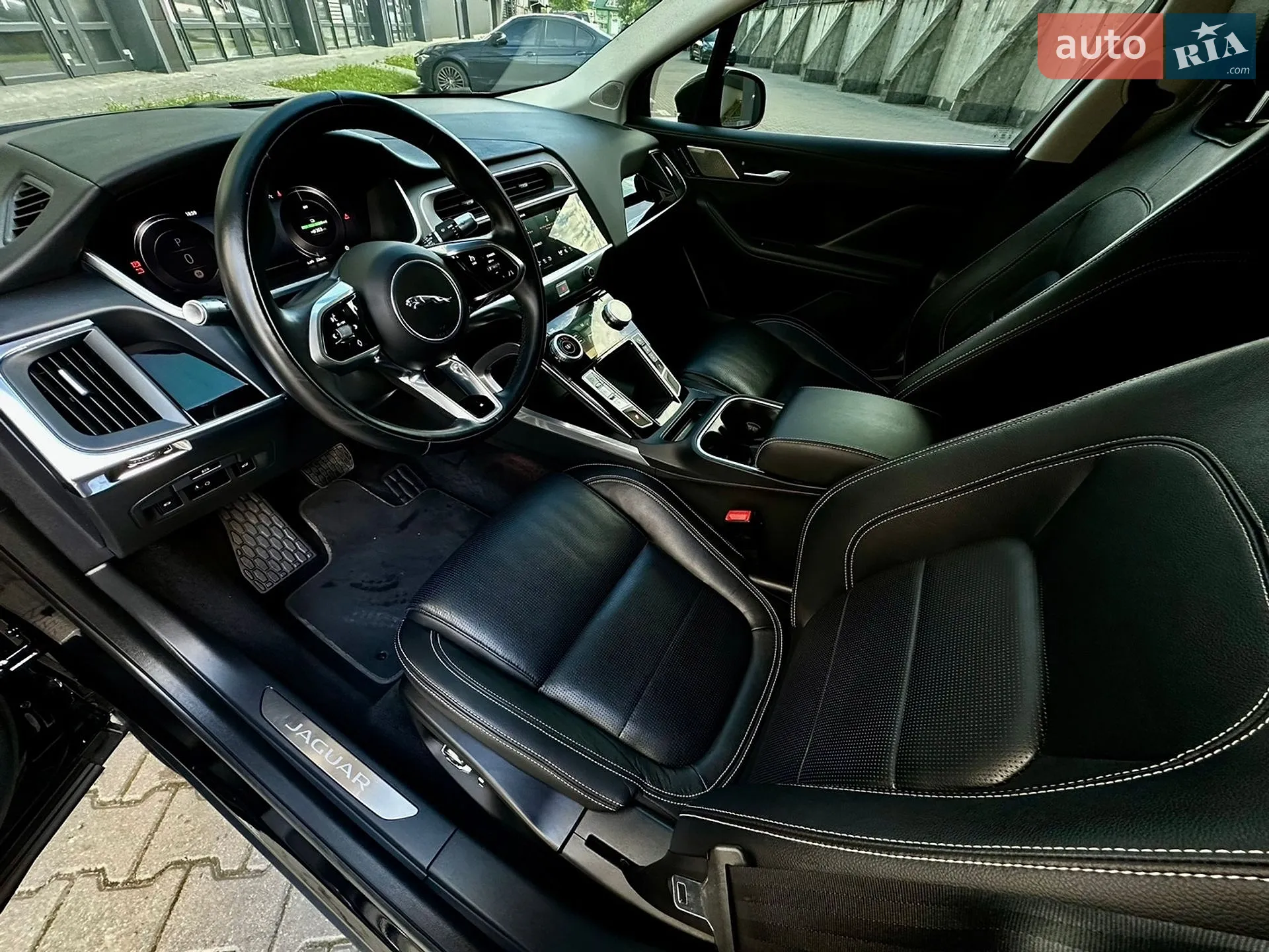 2020 Jaguar I-Pace - мініатюра 18