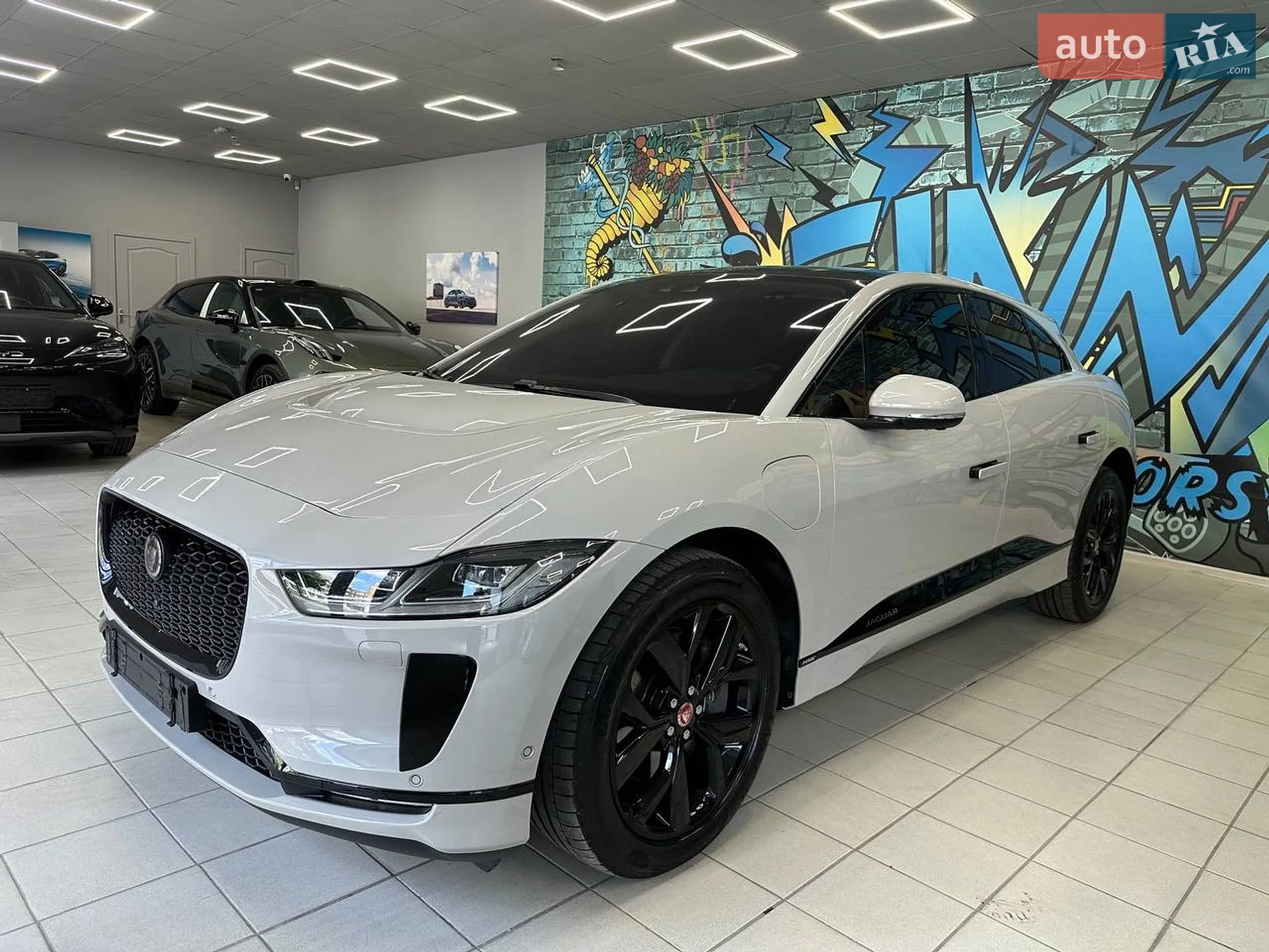 2019 Jaguar I-Pace - мініатюра 3