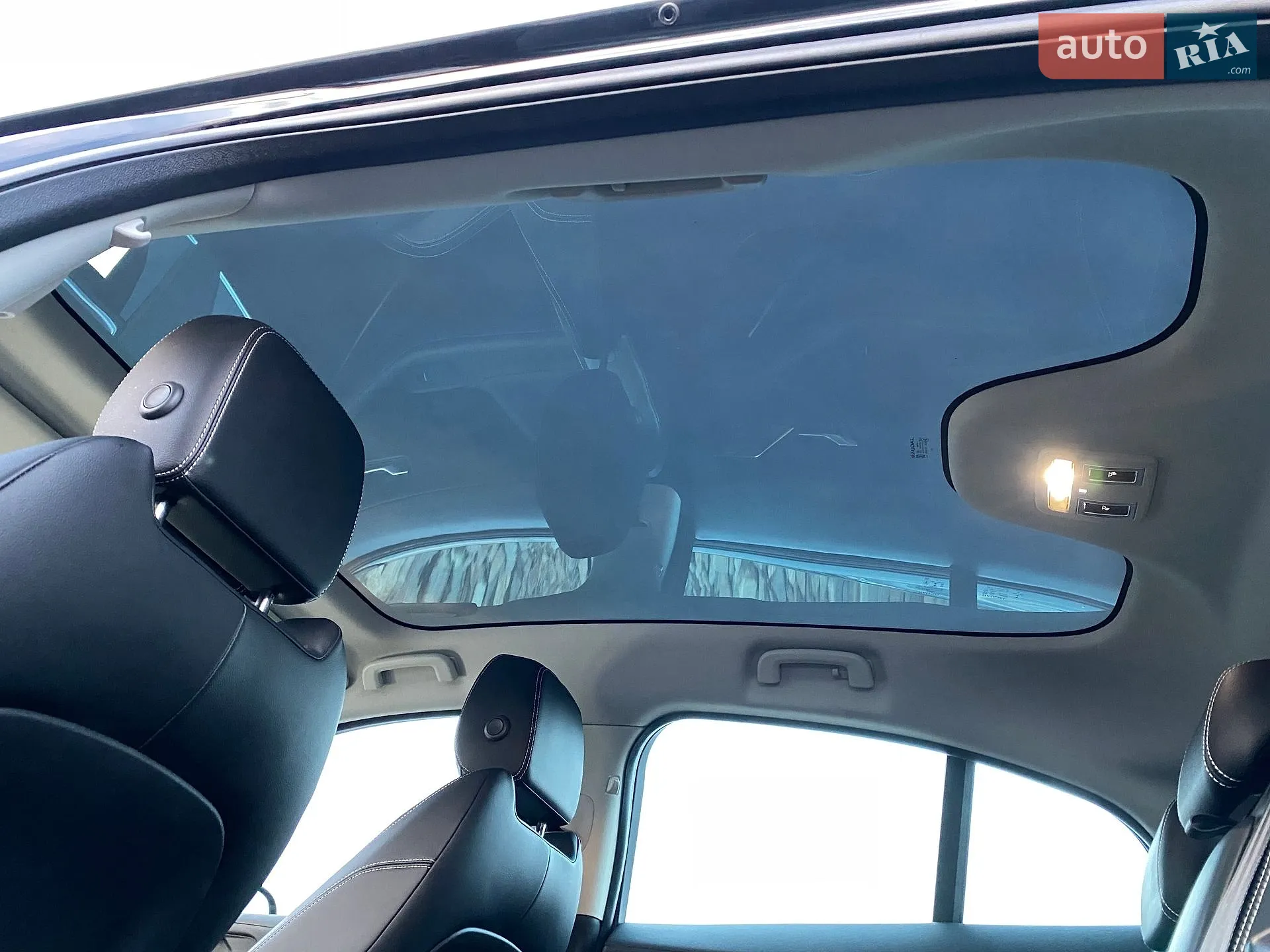 2019 Jaguar I-Pace - мініатюра 6