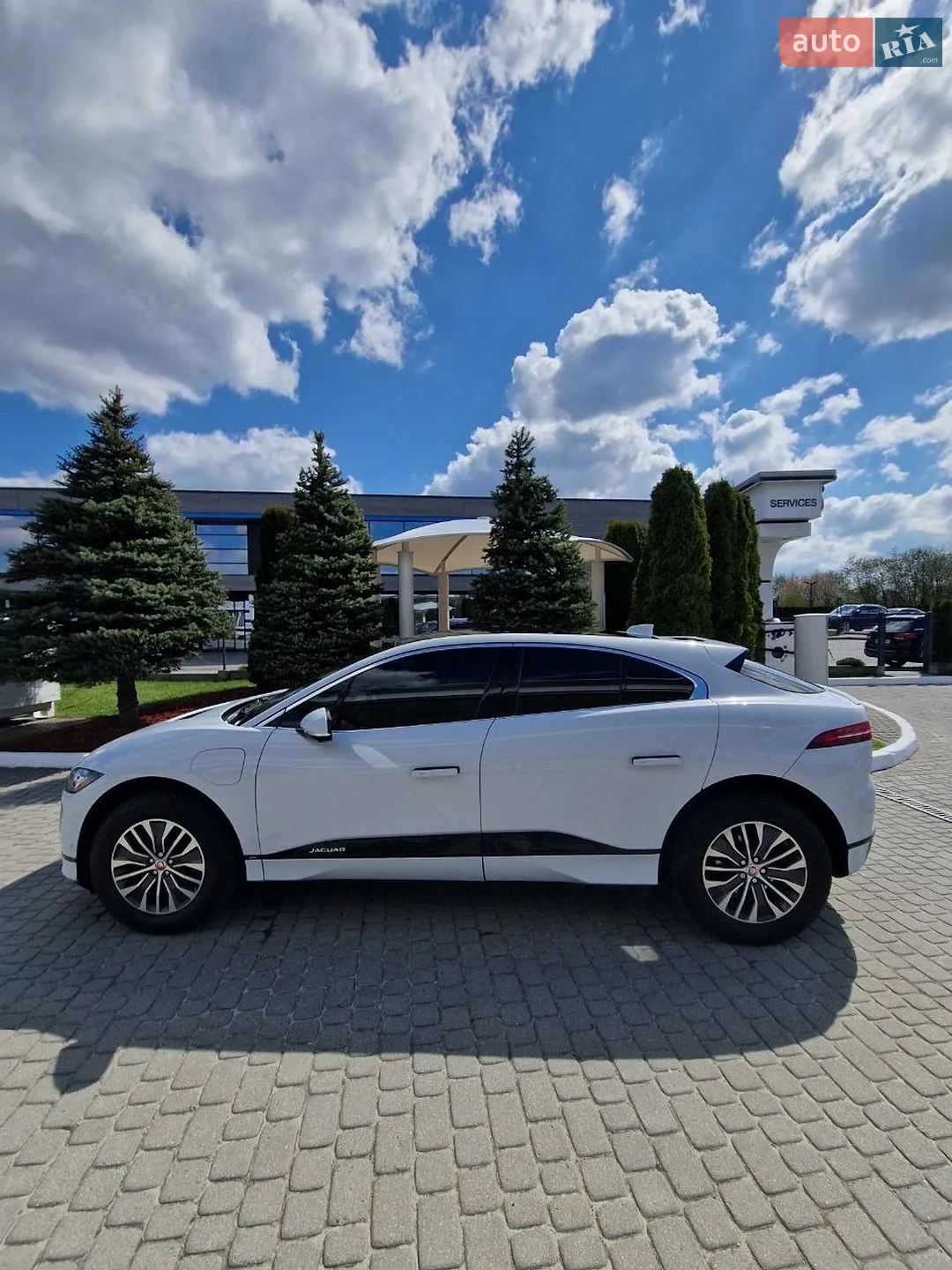 2019 Jaguar I-Pace - мініатюра 17