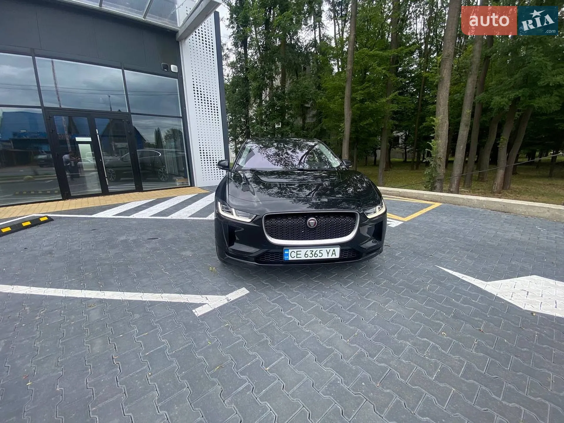 2019 Jaguar I-Pace - мініатюра 12