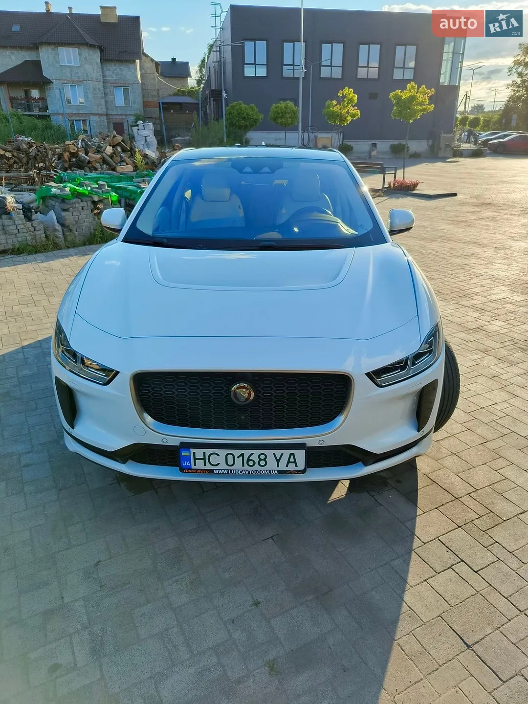 2019 Jaguar I-Pace - мініатюра 2