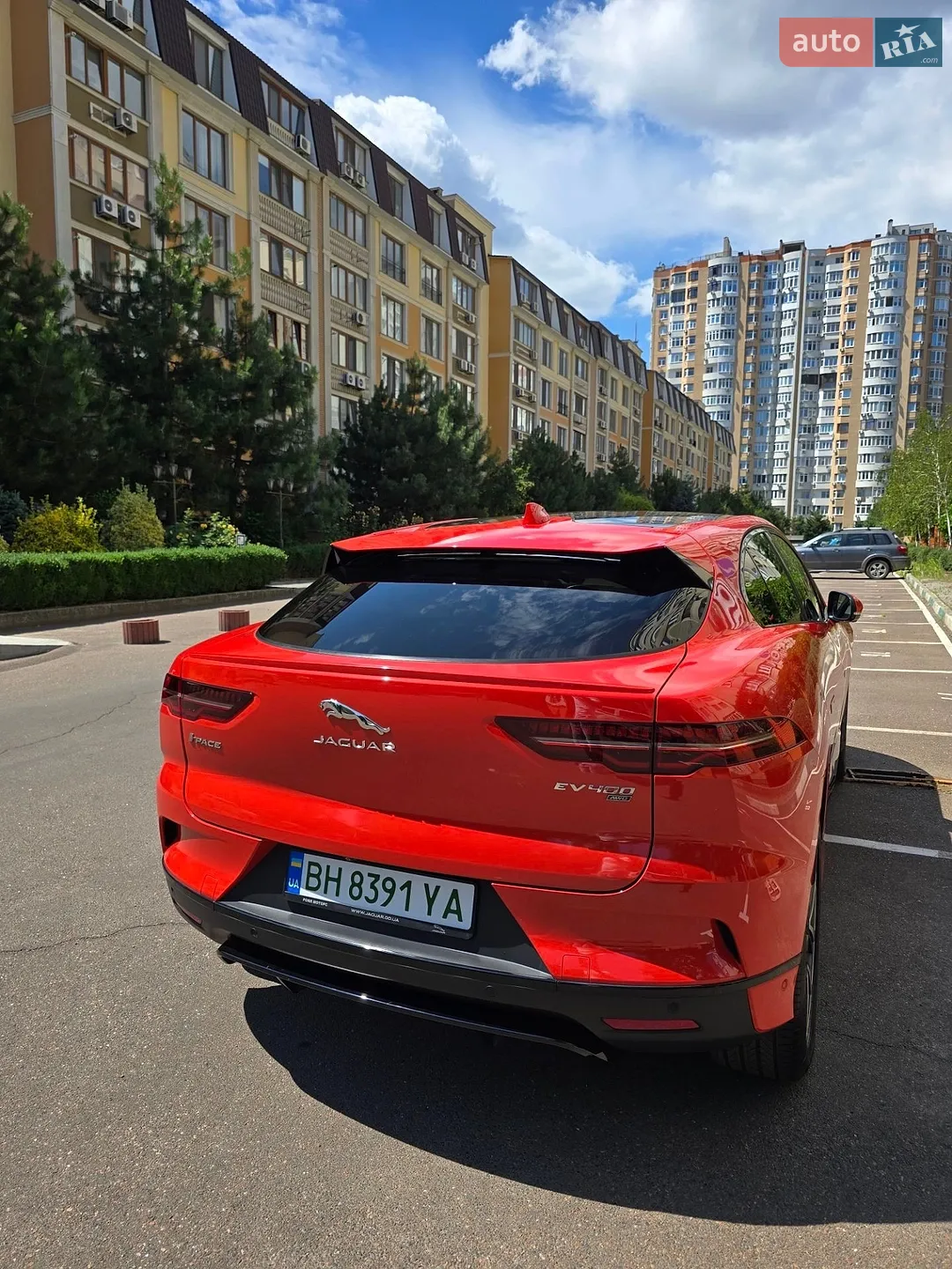 2019 Jaguar I-Pace - мініатюра 4