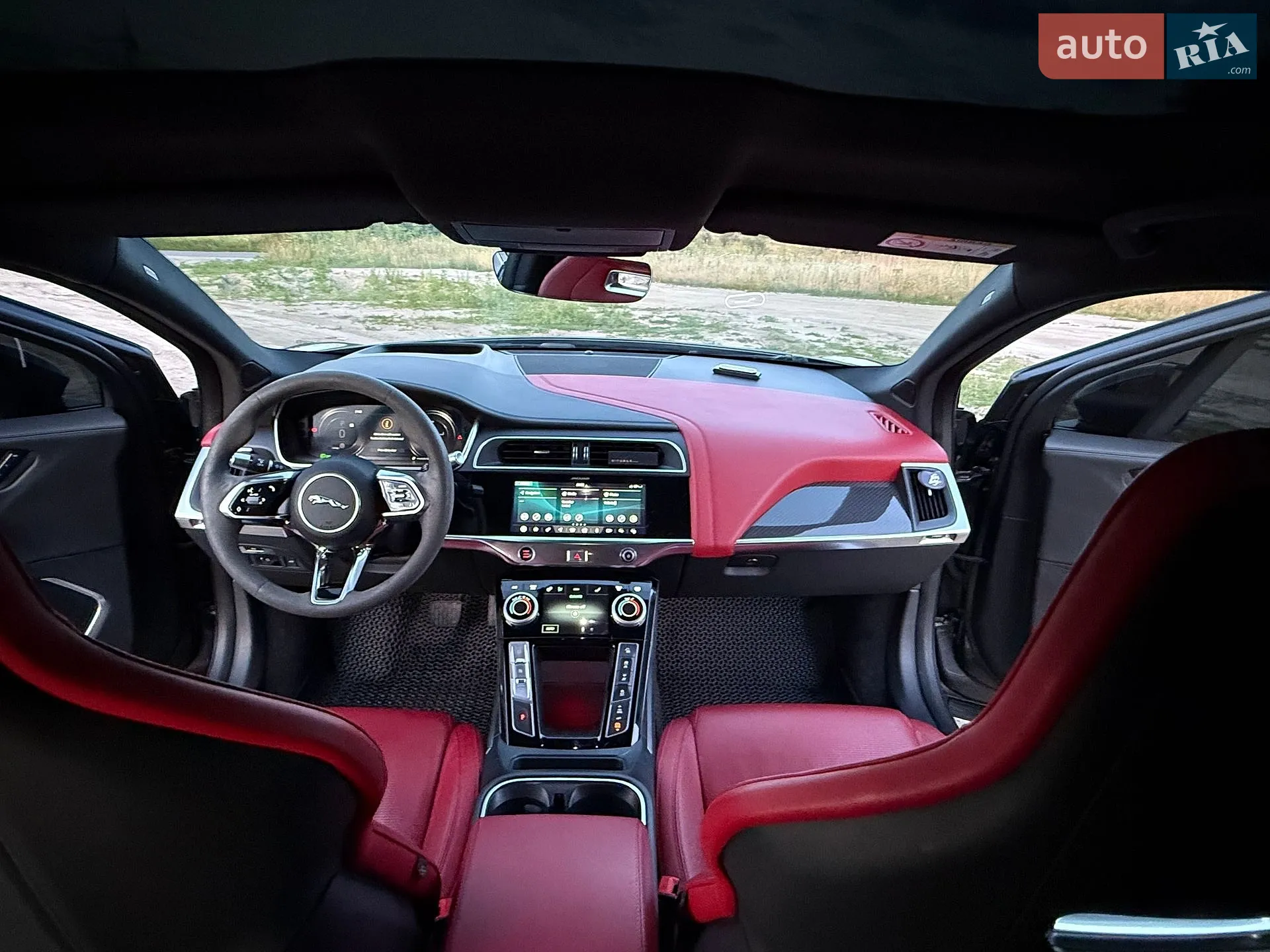 2019 Jaguar I-Pace - мініатюра 13