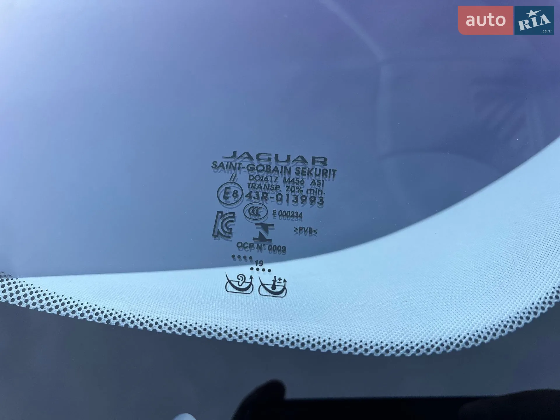 2019 Jaguar I-Pace - мініатюра 10