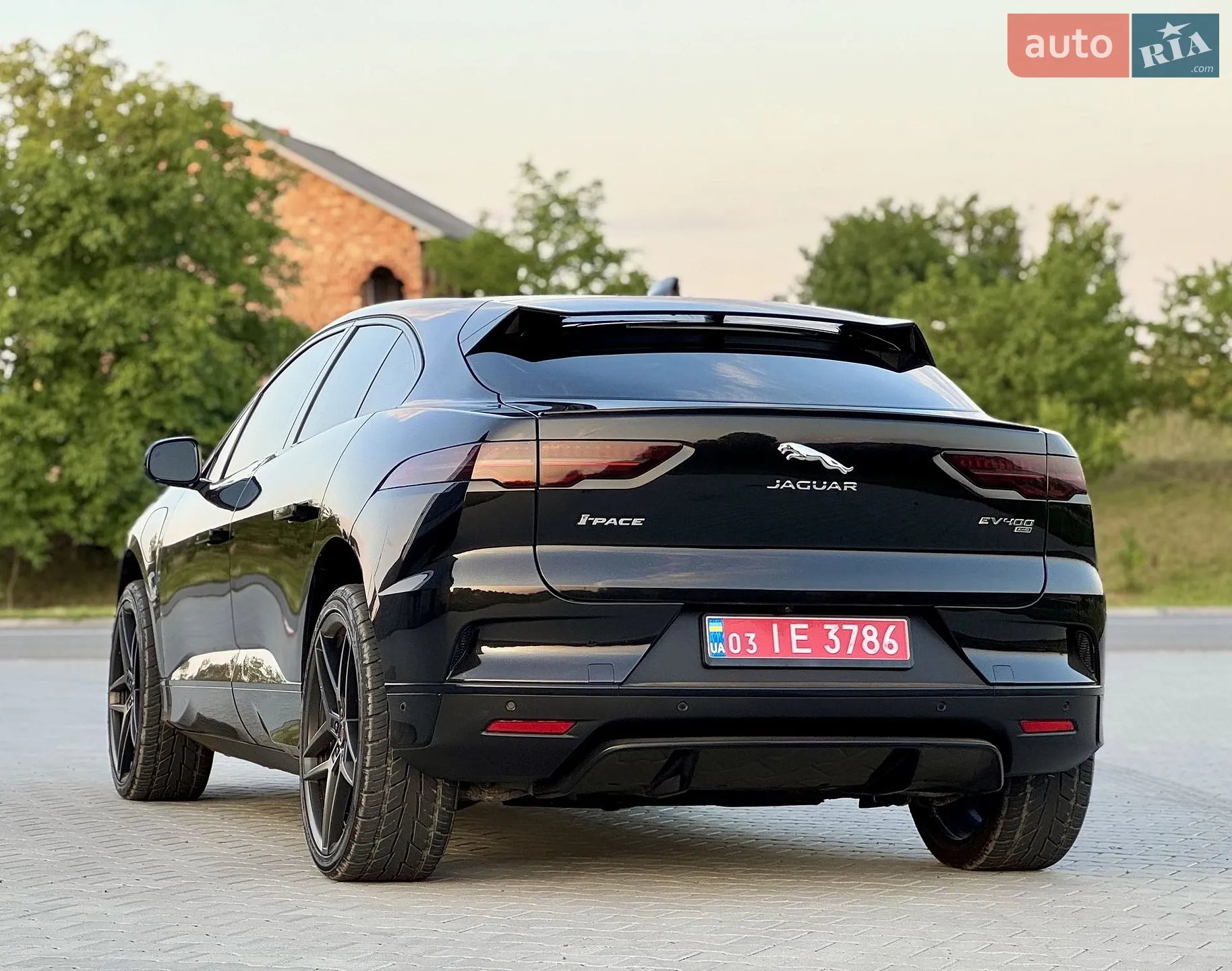 2019 Jaguar I-Pace - мініатюра 14