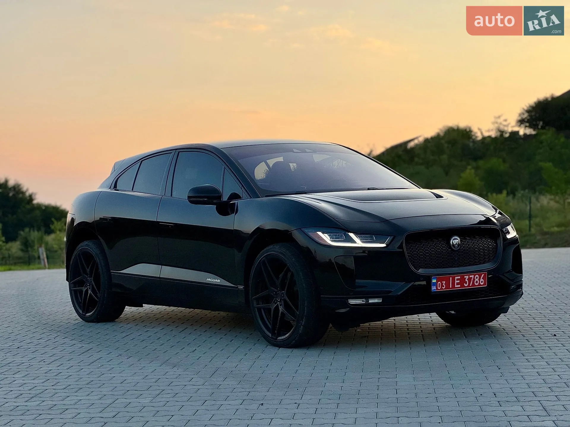 2019 Jaguar I-Pace - мініатюра 19