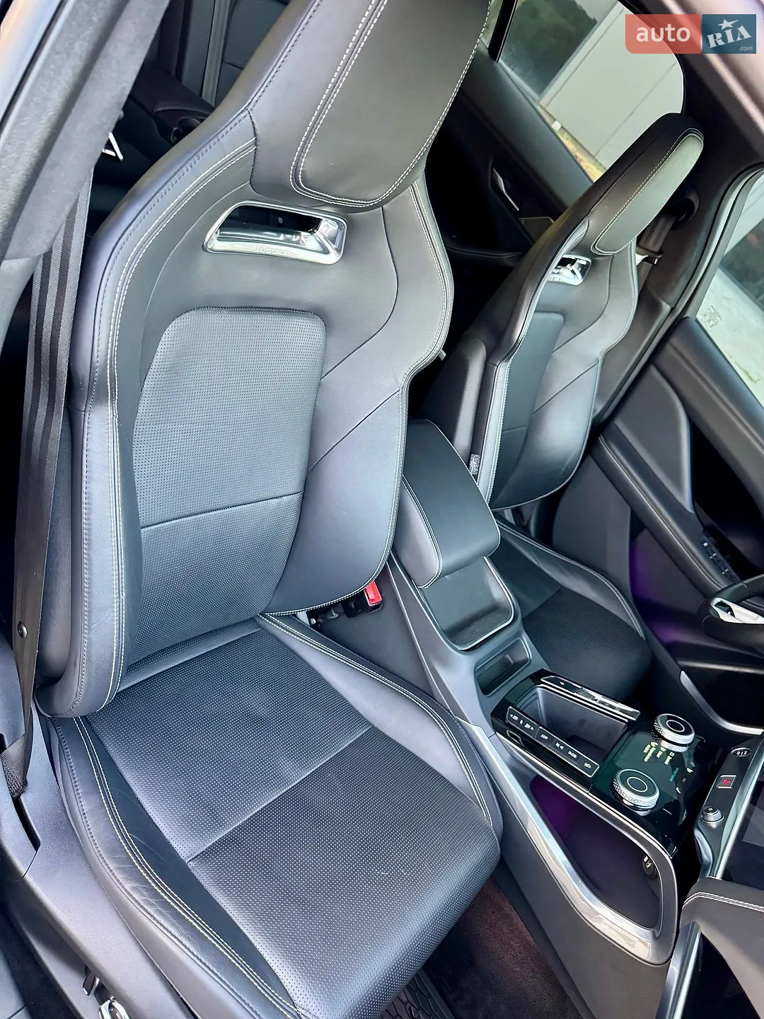 2019 Jaguar I-Pace - мініатюра 37