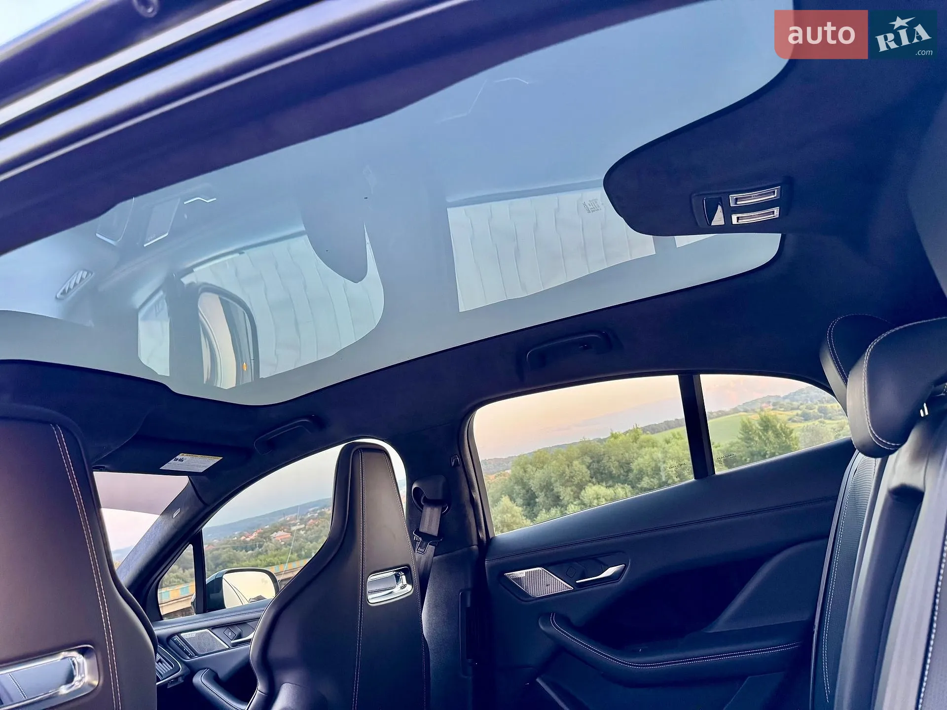 2019 Jaguar I-Pace - мініатюра 40