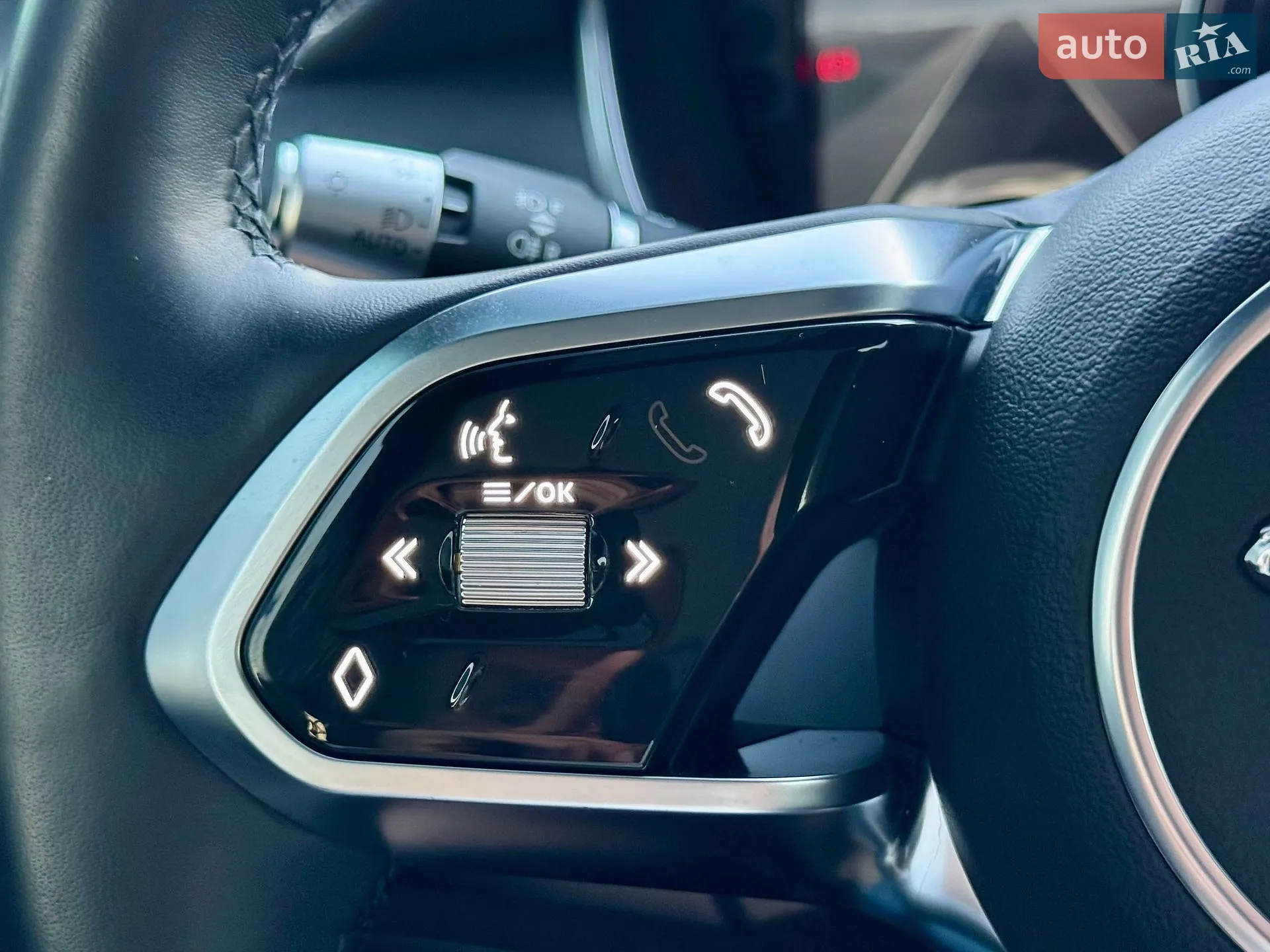 2019 Jaguar I-Pace - мініатюра 48