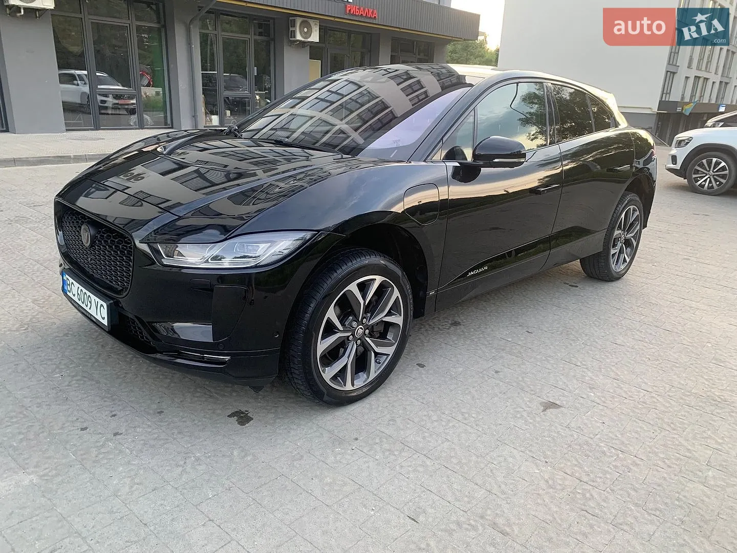 2019 Jaguar I-Pace - мініатюра 13