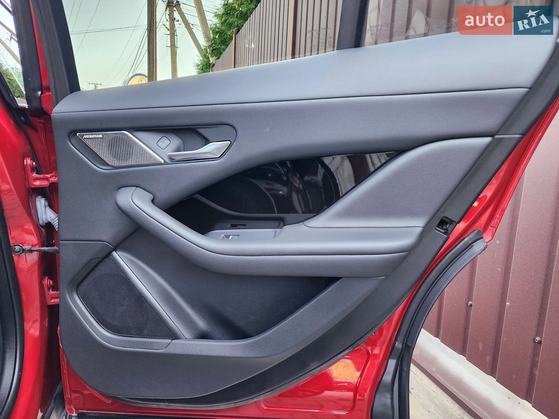 2019 Jaguar I-Pace - мініатюра 10
