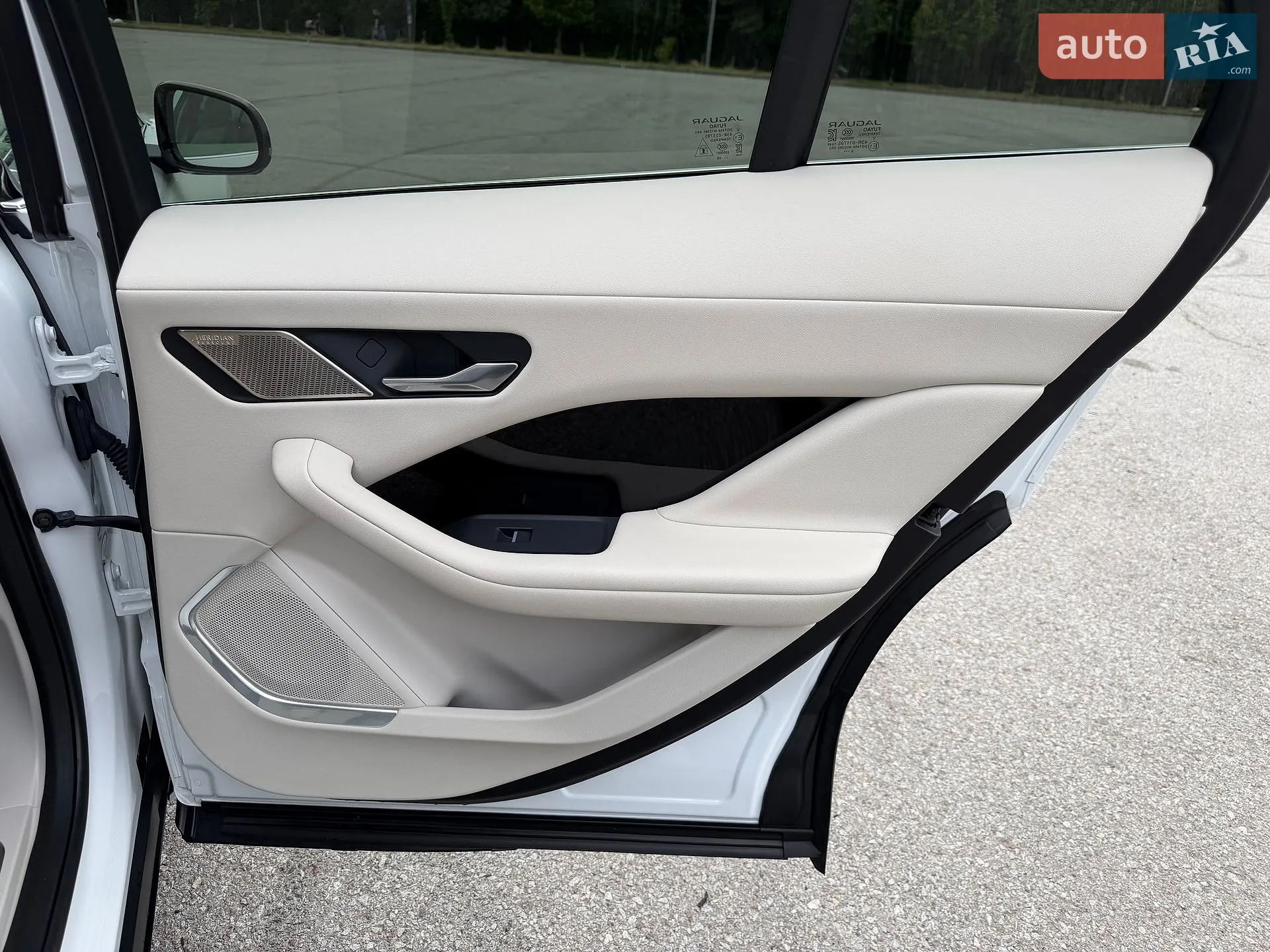 2020 Jaguar I-Pace - мініатюра 26