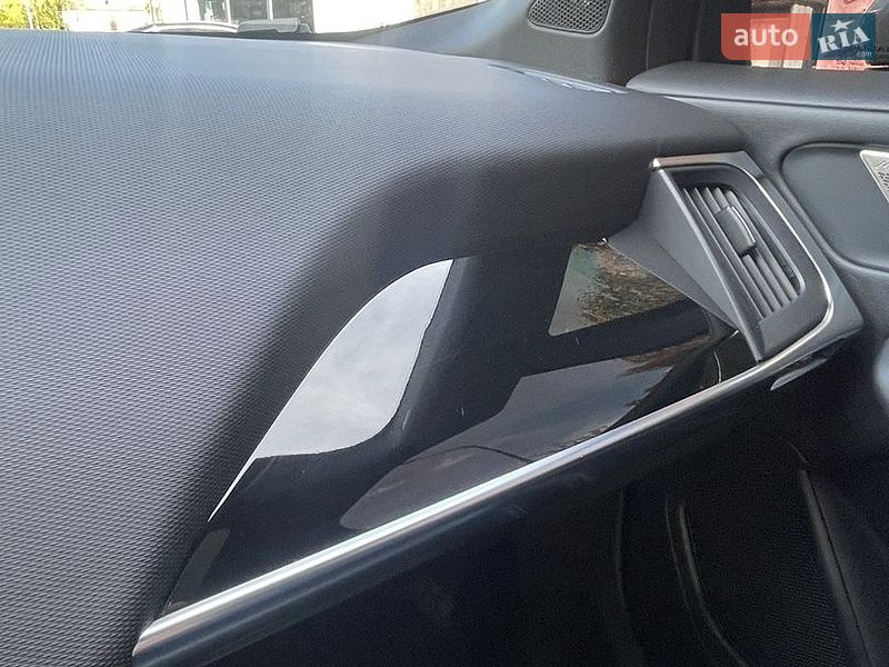 Внедорожник / Кроссовер Jaguar I-Pace 2019 в Коломые фото 23 Внедорожник / Кроссовер Jaguar I-Pace 2019 в Коломые