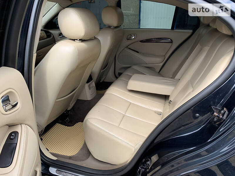 Седан Jaguar S-Type 2004 в Івано-Франківську