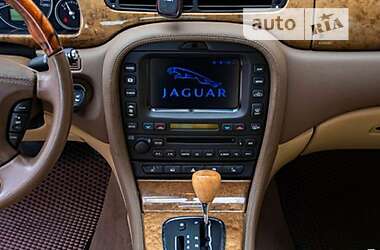 Седан Jaguar S-Type 2006 в Николаеве
