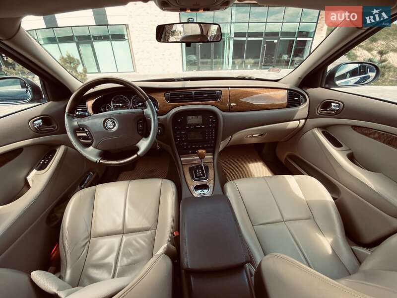 Седан Jaguar S-Type 2006 в Хмельницькому