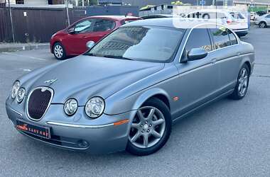 Седан Jaguar S-Type 2004 в Киеве