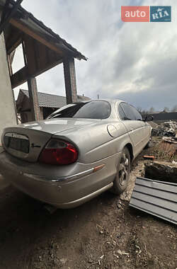 Седан Jaguar S-Type 2001 в 