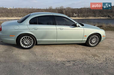 Седан Jaguar S-Type 2006 в 