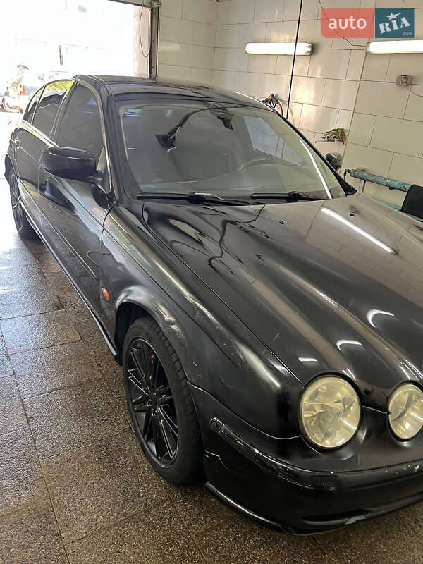Седан Jaguar S-Type 2000 в Днепре