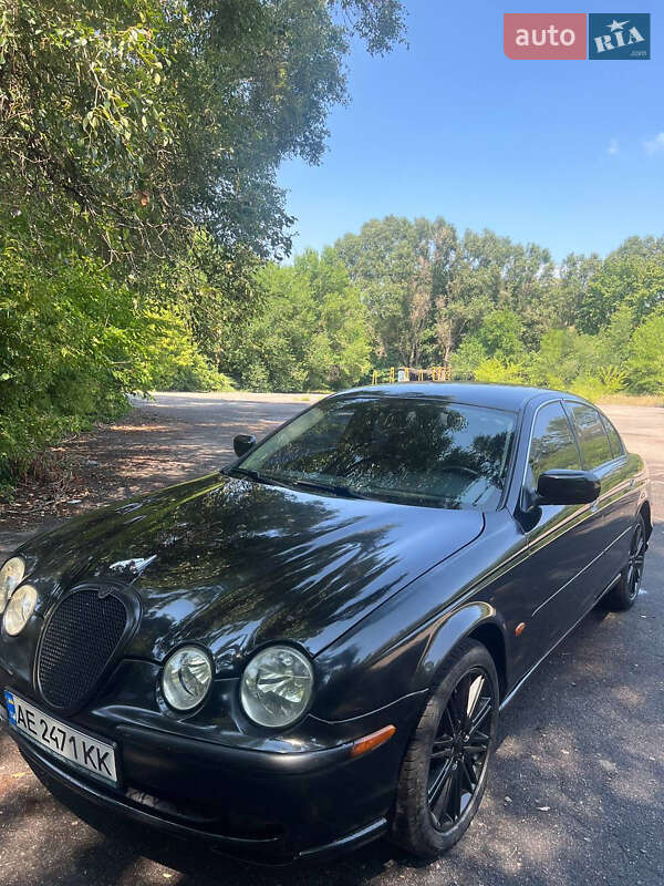 Седан Jaguar S-Type 2000 в Днепре