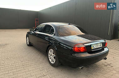 Седан Jaguar S-Type 2004 в 