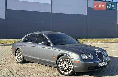 Седан Jaguar S-Type 2005 в 