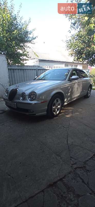 Седан Jaguar S-Type 2002 в Городке