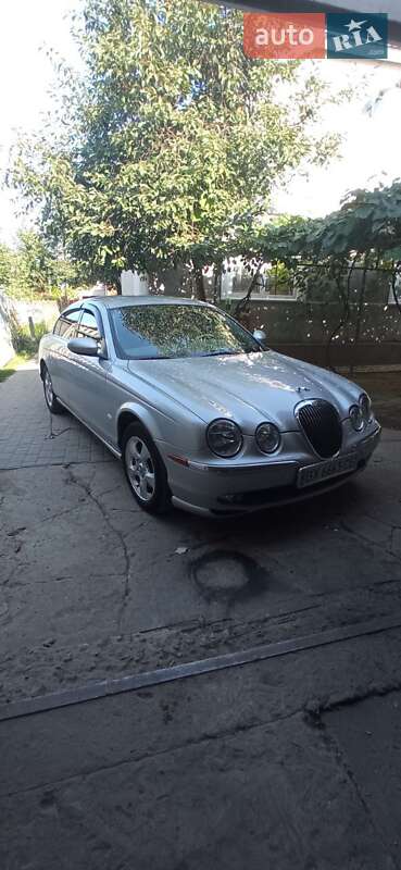 Седан Jaguar S-Type 2002 в Городке