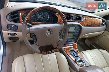 Седан Jaguar S-Type 2007 в 
