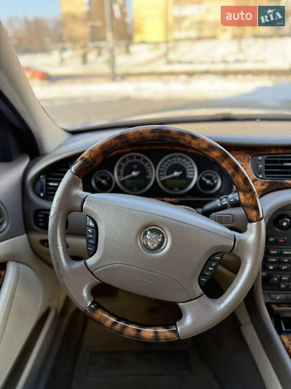 Седан Jaguar S-Type 2007 в Днепре