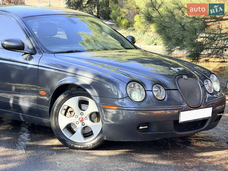 Седан Jaguar S-Type 2007 в Днепре