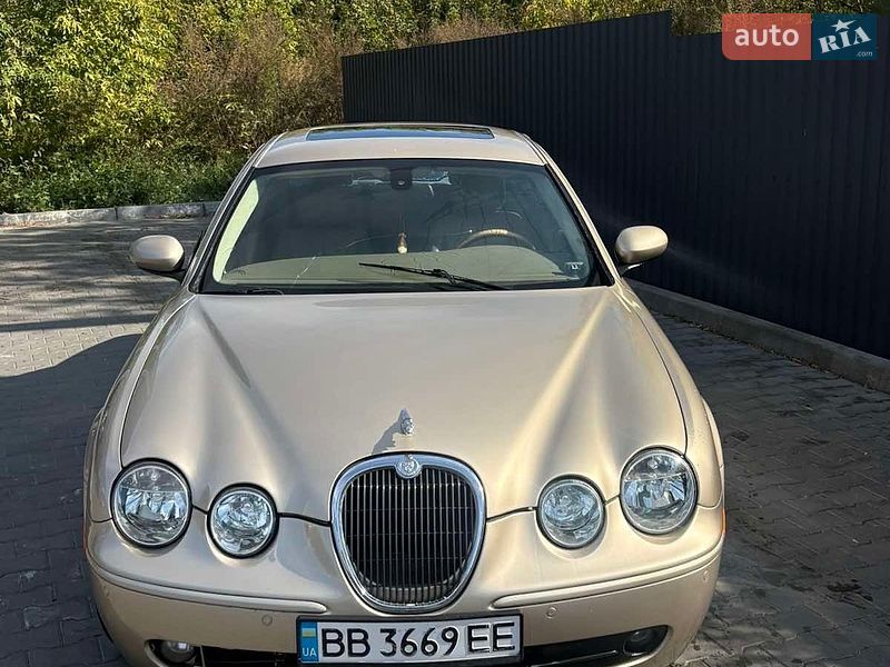 Седан Jaguar S-Type 2005 в Полтаві