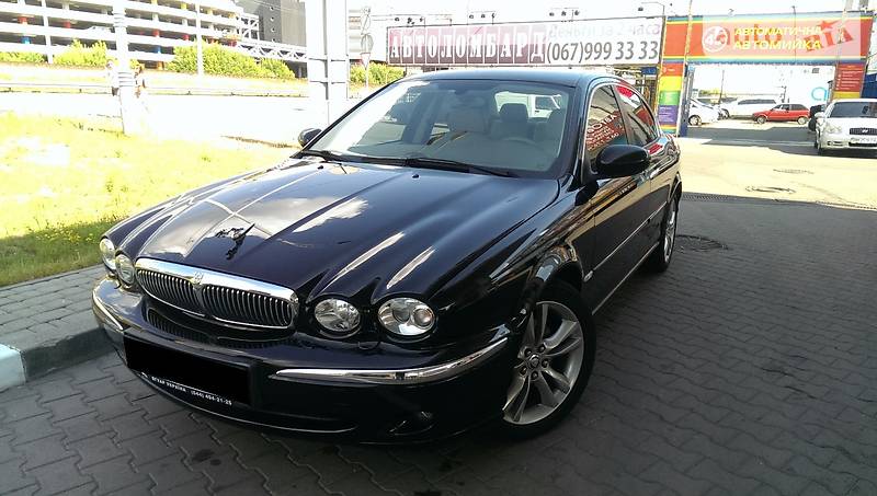 Седан Jaguar X-Type 2007 в Киеве