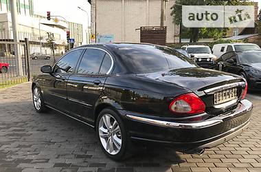 Седан Jaguar X-Type 2006 в Киеве