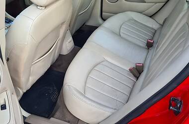 Седан Jaguar X-Type 2003 в 