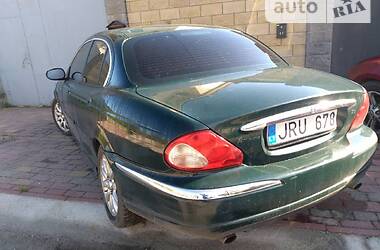 Седан Jaguar X-Type 2002 в Днепре