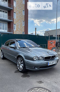 Седан Jaguar X-Type 2005 в 