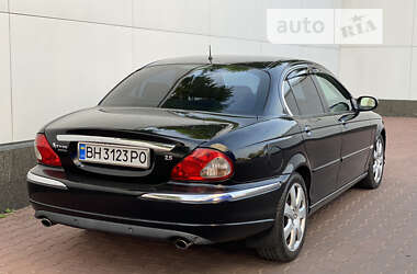 Седан Jaguar X-Type 2005 в 