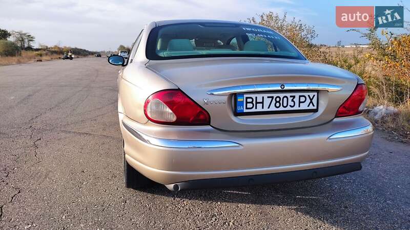 Седан Jaguar X-Type 2002 в Одесі