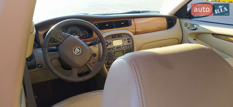 Седан Jaguar X-Type 2004 в Кам'янському