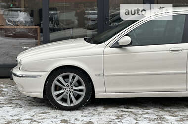 Седан Jaguar X-Type 2008 в Киеве