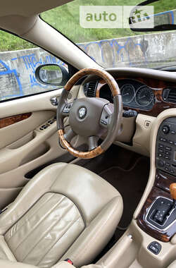 Седан Jaguar X-Type 2007 в Киеве