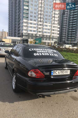 Седан Jaguar X-Type 2003 в 