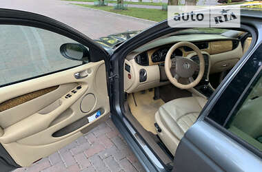 Седан Jaguar X-Type 2004 в Сумах
