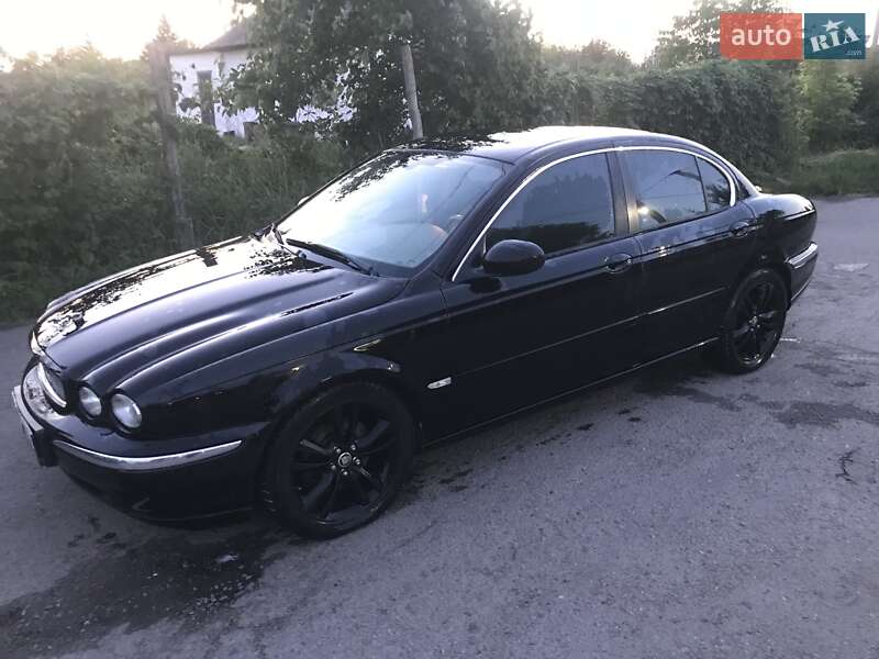 Седан Jaguar X-Type 2007 в Знаменке